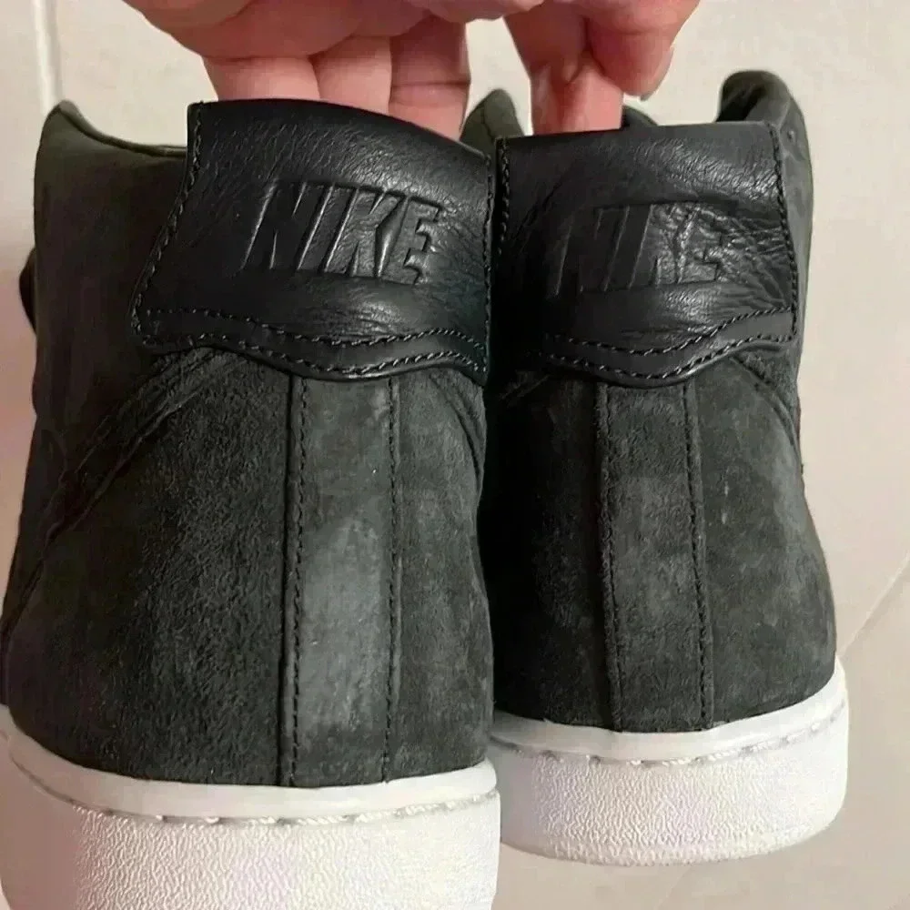 NIB Nike Lab x John Elliott Vandal Supreme High Anthracite Mens 6 Womens 7.5